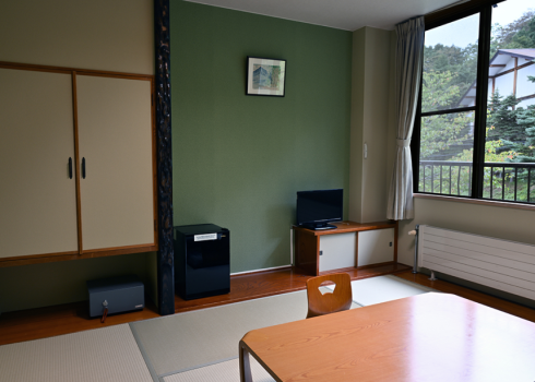 Mountain side Japanese style room Mountain side Japanese style room