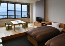 Lake side Japanese-Western style room Lake side Japanese-Western style room
