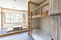 【和洋室/個室】2段ベッド×2＋京間3畳・定員6名