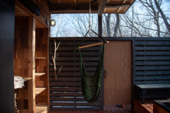 SAUNA　外気浴ハンモック