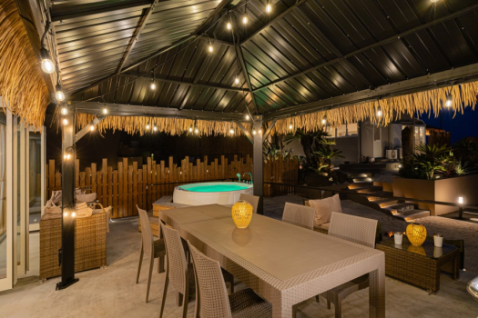 THE BONDS NORTH OCEAN VILLA