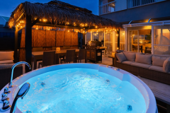 THE BONDS SOUTH OCEAN VILLA