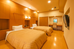 特別室流水の間（禁煙）66平米☆温泉内風呂付き☆床暖房完備
補助ベッド利用で最大4名様までご利用可