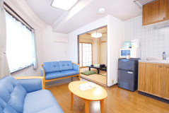 ゆとりのリビング付きの和室６畳（禁煙）