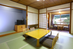 本館　和室(10畳＋広縁付)