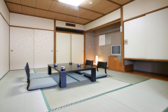 本館　和室(10畳＋広縁付)