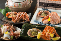 程よいサイズで味わい尽くす「越前かにつくし膳」※中サイズ700g越前蟹使用