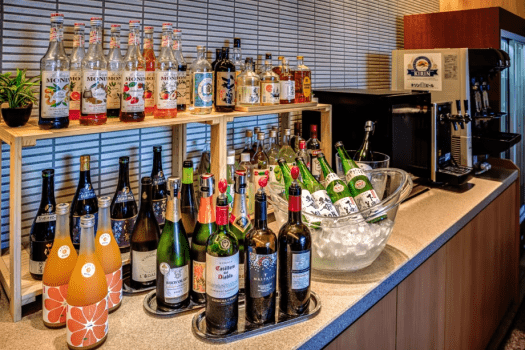 公式ホームページ限定【眺望制限あり】海が少ししか見えないから特別価格！景色を重視されない方向き（低層階・下田側・角部屋）※お食事他のサービスはそのまま　※当日変更不可・部屋番号指定不可