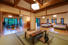 1室限定、離れのスイート。もちろん内風呂と露天の2つの温泉を備えて、大人数でもお泊りいただけます 1室限定、離れのスイート。もちろん内風呂と露天の2つの温泉を備えて、大人数でもお泊りいただけます