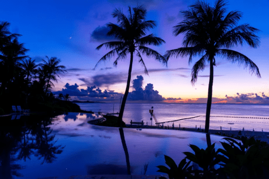 マジックアワーのラグーンプール