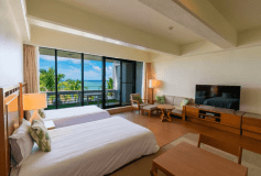 Club Luxury Room  Ocean View Non-Smoking