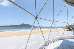 シーブリーズドーム＜ダブルベット×4台・個別シャワー・トイレ完備＞