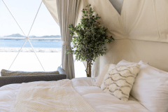 パールドーム＜ダブルベット×3台・個別シャワー・トイレ完備＞