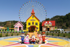 ■ファミリー歓迎■お子様大人気「おもちゃ王国」チケット付！迫力満点人気アトラクション多数[一泊二食付]