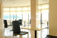 併設店カフェ【プラージュ】にて