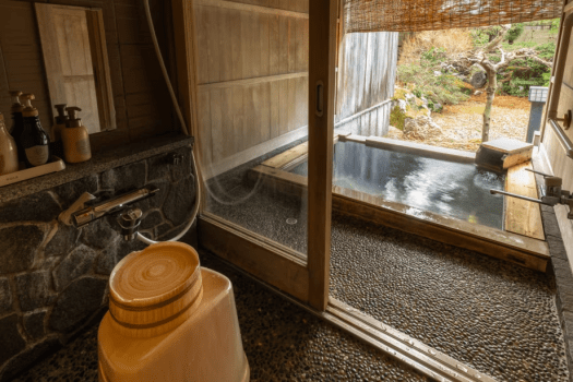 [Shojuan] Japanese-style room with open-air hot spring bath (example of a room)