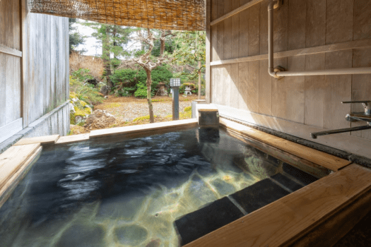 [Shojuan] Japanese-style room with open-air hot spring bath (example of a room)