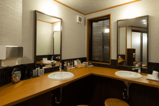 [Momoyama-an] Japanese-Western style room with an open-air hot spring bath / Shiratama Room (room)