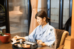 お部屋でゆっくりとお食事をお楽しみ下さい。