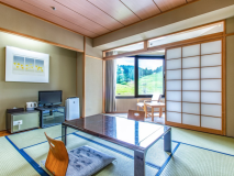 【≪本館≫和室8畳】山側に面したお部屋です。