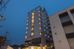 【外観】駅チカ徒歩2分！ボリュームたっぷりの朝食も楽しめる便利なホテル！大阪の拠点に最適な立地。