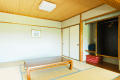 【／Lodge・101号室（和洋室）】お布団を4組ご用意しております。