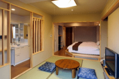 和モダンルーム