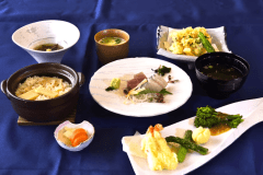 季節の半会席料理 ～駿河湾　春～