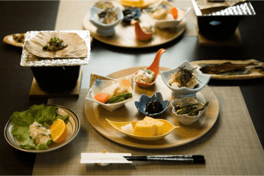 【朝食】朴葉みそや花豆、お茶漬けも楽しめるほっとする朝ごはん＊