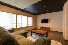 客室「のりくら」