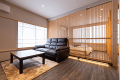 客室「くろゆり」