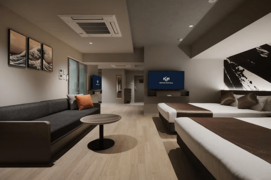 Premium Sauna Suite with Balcony