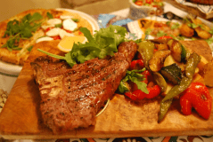 ビステッカというフィレンツェ風のＴボーンステーキ