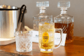フロント横にはFREE BARを設けております。飲み放題です。《利用可能時間》 チェックイン〜21:00 《料 金》おひとり様2,000円で飲み放題。 《メニュー》 生ビール/ウイスキー/焼酎(ロック、ハイボール、水割り、ソーダ割をご用意しております) フロント横にはFREE BARを設けております。飲み放題です。《利用可能時間》 チェックイン〜21:00 《料 金》おひとり様2,000円で飲み放題。 《メニュー》 生ビール/ウイスキー/焼酎(ロック、ハイボール、水割り、ソーダ割をご用意しております)
