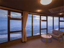 【パノラマ和室特別室】夕空と筑後平野..。時とともにすがたを変える景色をお楽しみください。