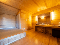 ■桃(もも）■広々とした半露天風呂付き洋室WIFI