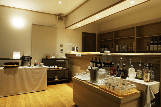 【フリードリンク：バータイム】夕食のあとも、お好きなドリンクとお酒のおともを存分にお楽しみあれ