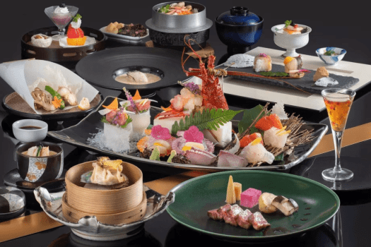 特選会席（松阪牛ステーキ）贅を尽くした美食の宝石箱！《松阪牛》《伊勢海老》《あわび》の極上の三重奏♪