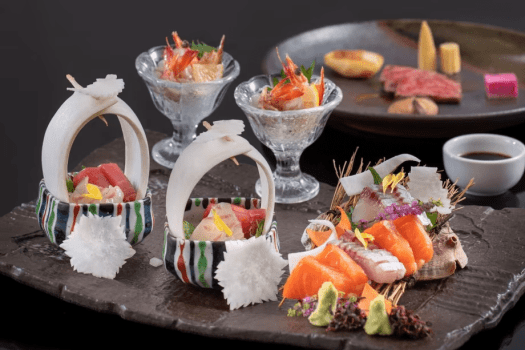 【2025年冬】志摩里海会席《伊勢海老》と《和牛》を堪能いただける当施設一押しのプラン♪和牛は“ライブキッチン”であつあつをご用意♪