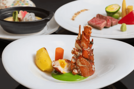 【2026春】志摩里海会席《伊勢海老》と《国産牛》を堪能いただける当施設一押しのプラン♪