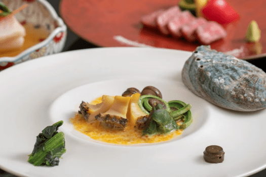 【2026春】特選会席　贅を尽くした美食の宝石箱！《松阪牛》《伊勢海老》《あわび》の極上の三重奏♪