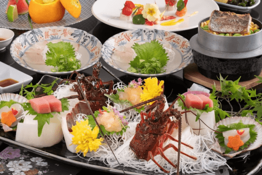 【2026夏】特選会席　贅を尽くした美食の宝石箱！《松阪牛》《伊勢海老》《あわび》の極上の三重奏♪