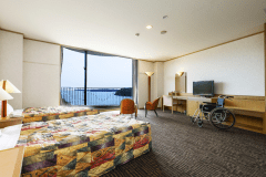 【ユニバーサルツイン】段差なしで車椅子の方やご高齢の方にも安心してお過ごしいただけます。