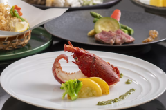 志摩里海会席（伊勢海老料理）《伊勢海老》と《和牛》を堪能いただける当施設一押しのプラン♪和牛は“ライブキッチン”であつあつをご用意♪