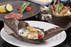 特選会席（鮑料理）贅を尽くした美食の宝石箱！《松阪牛》《伊勢海老》《あわび》の極上の三重奏♪