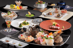 【2026春】特選会席　贅を尽くした美食の宝石箱！《松阪牛》《伊勢海老》《あわび》の極上の三重奏♪