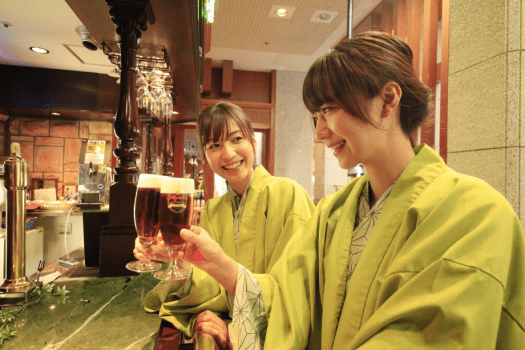 ビアカウンター「麦酒家（びーるや）」カンパーイ！