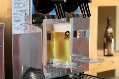 【1Fロビー特設会場】各種ドリンクとちょっとしたおつまみもございます。※イメージ