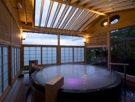 大浴場【ひとりじめの湯】絹の湯露天