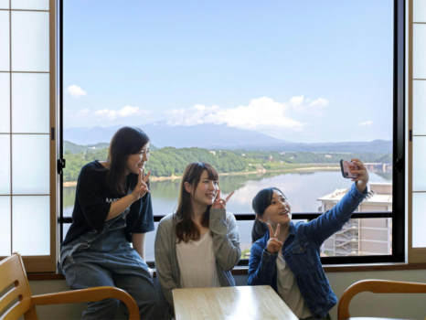 女子会イメージ